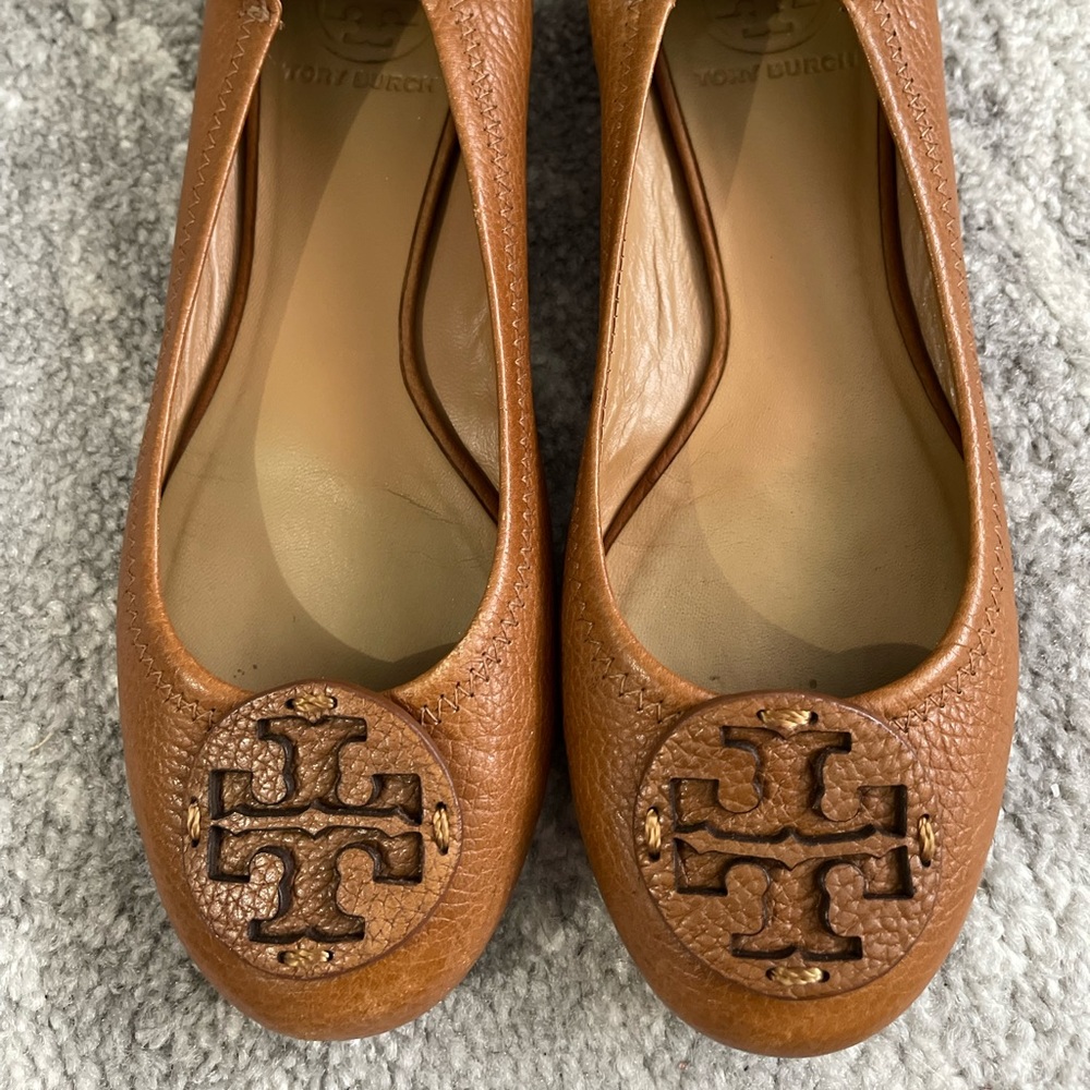 Tory Burch brown flats: size 7